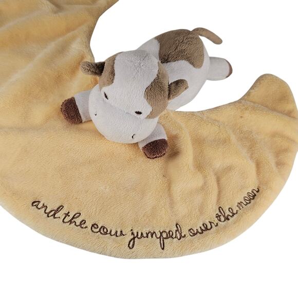 Cow Lovey Blanket Plush Moon Shape 2010 Cow Jumped Over Moon Yellow b amici - Picture 2 of 11